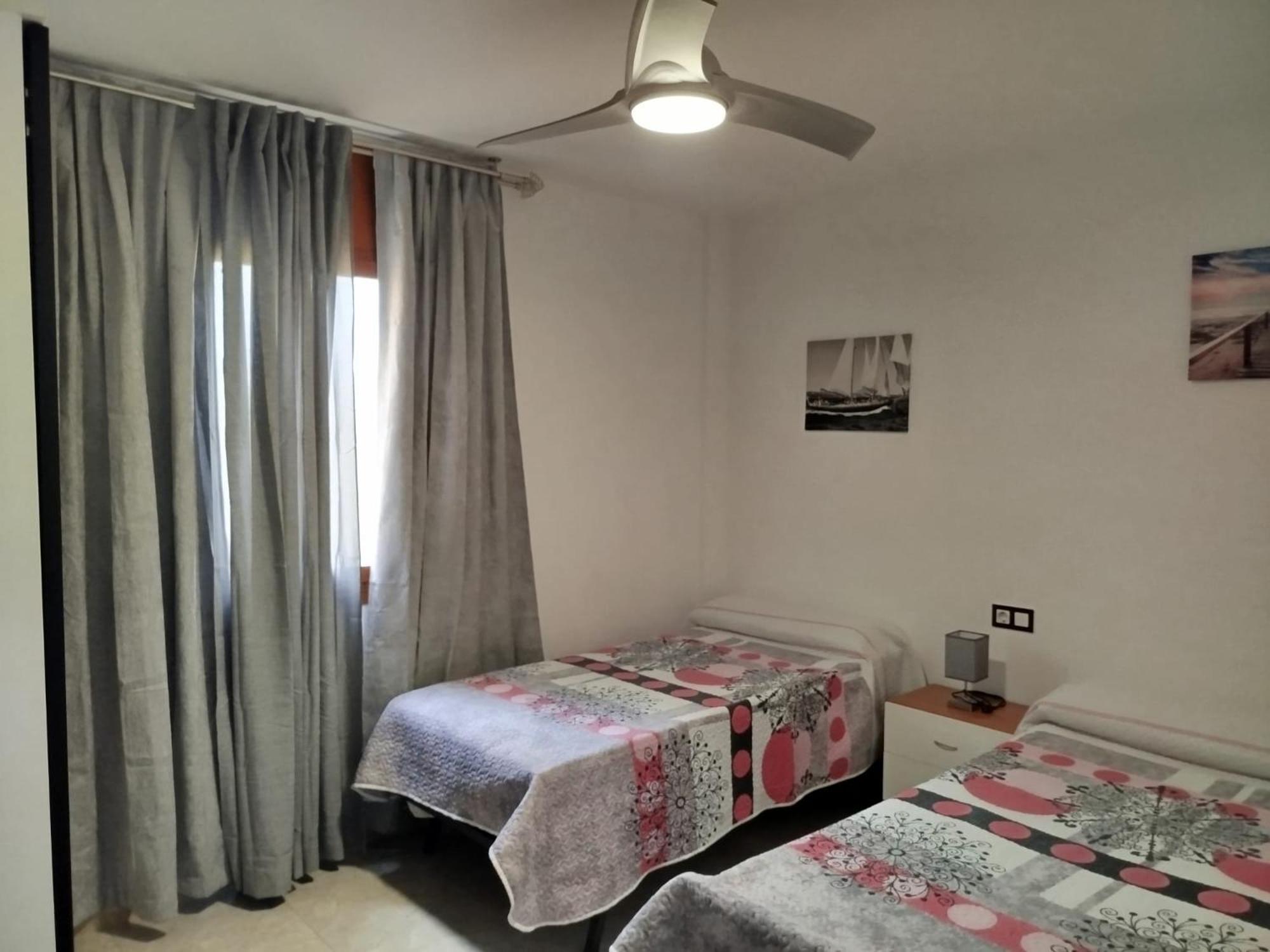 Apartamento Primera Linea De Mar En Ebrehogar L'Ampolla Exterior photo